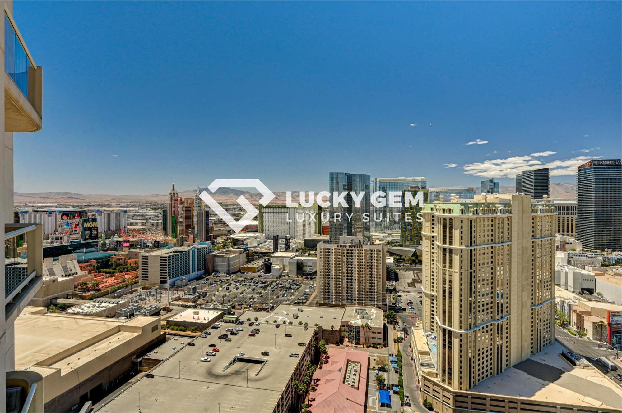 Lucky Gem Penthouse & Luxury Suites At Signature Resort, Balcony Strip View 3505 Las Vegas Exterior photo