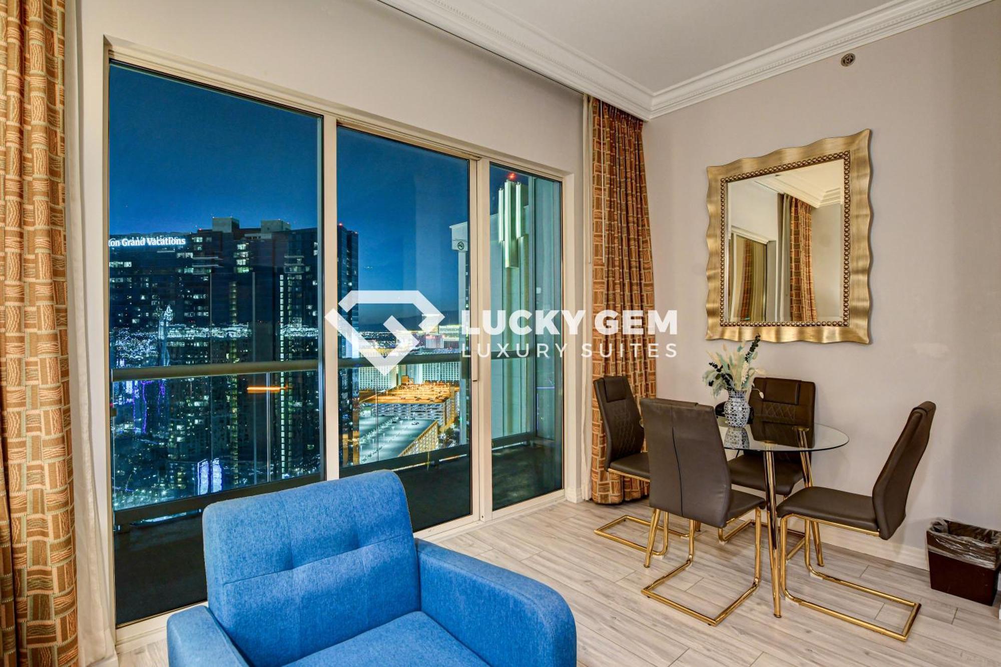 Lucky Gem Penthouse & Luxury Suites At Signature Resort, Balcony Strip View 3505 Las Vegas Exterior photo