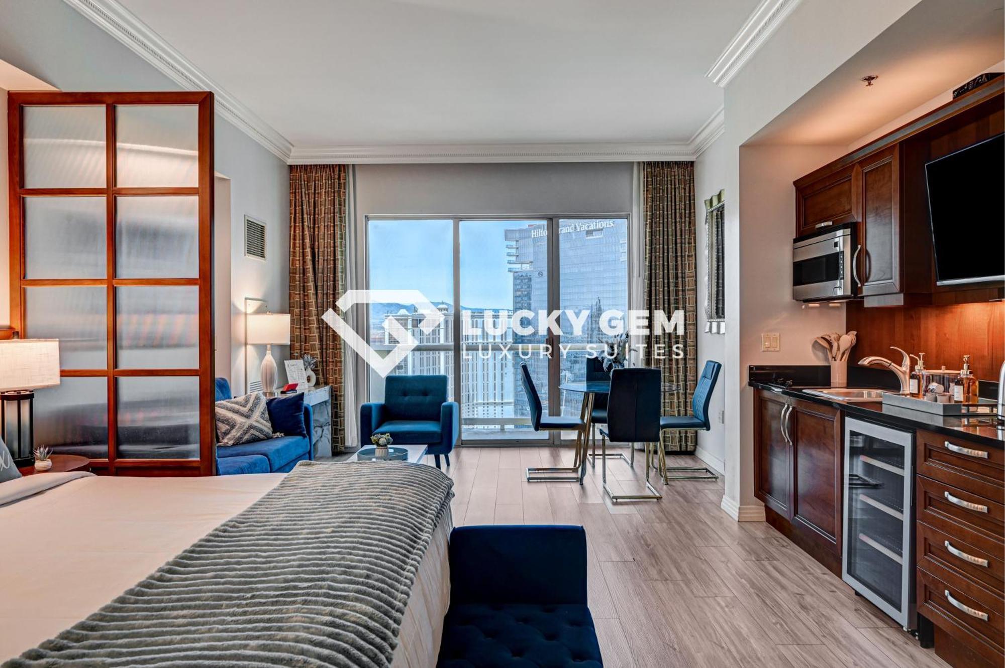 Lucky Gem Penthouse & Luxury Suites At Signature Resort, Balcony Strip View 3505 Las Vegas Exterior photo