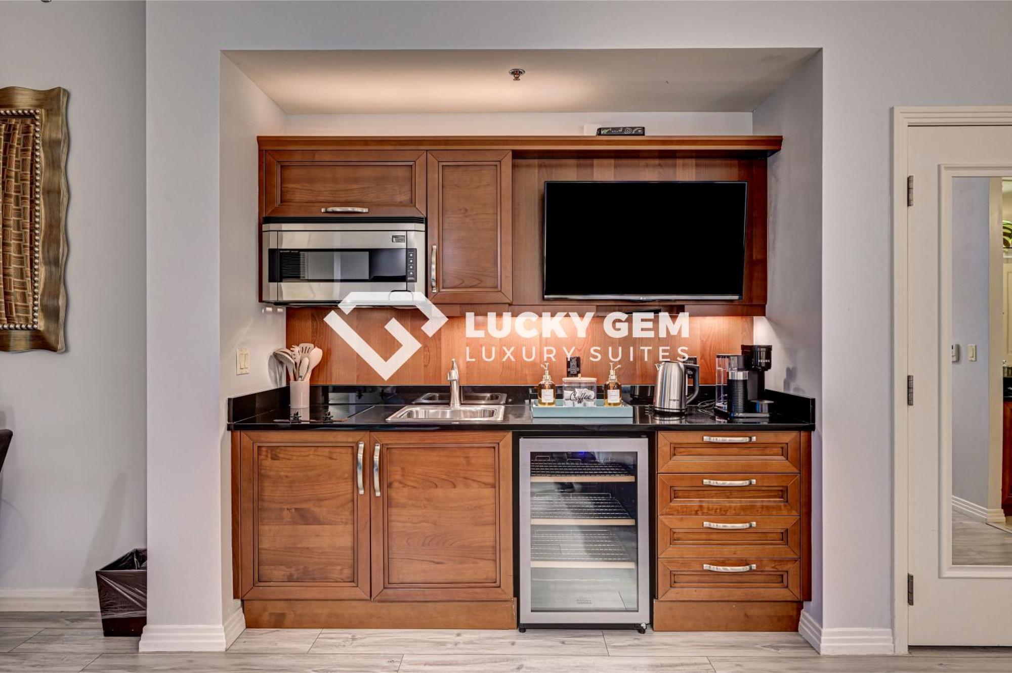 Lucky Gem Penthouse & Luxury Suites At Signature Resort, Balcony Strip View 3505 Las Vegas Exterior photo