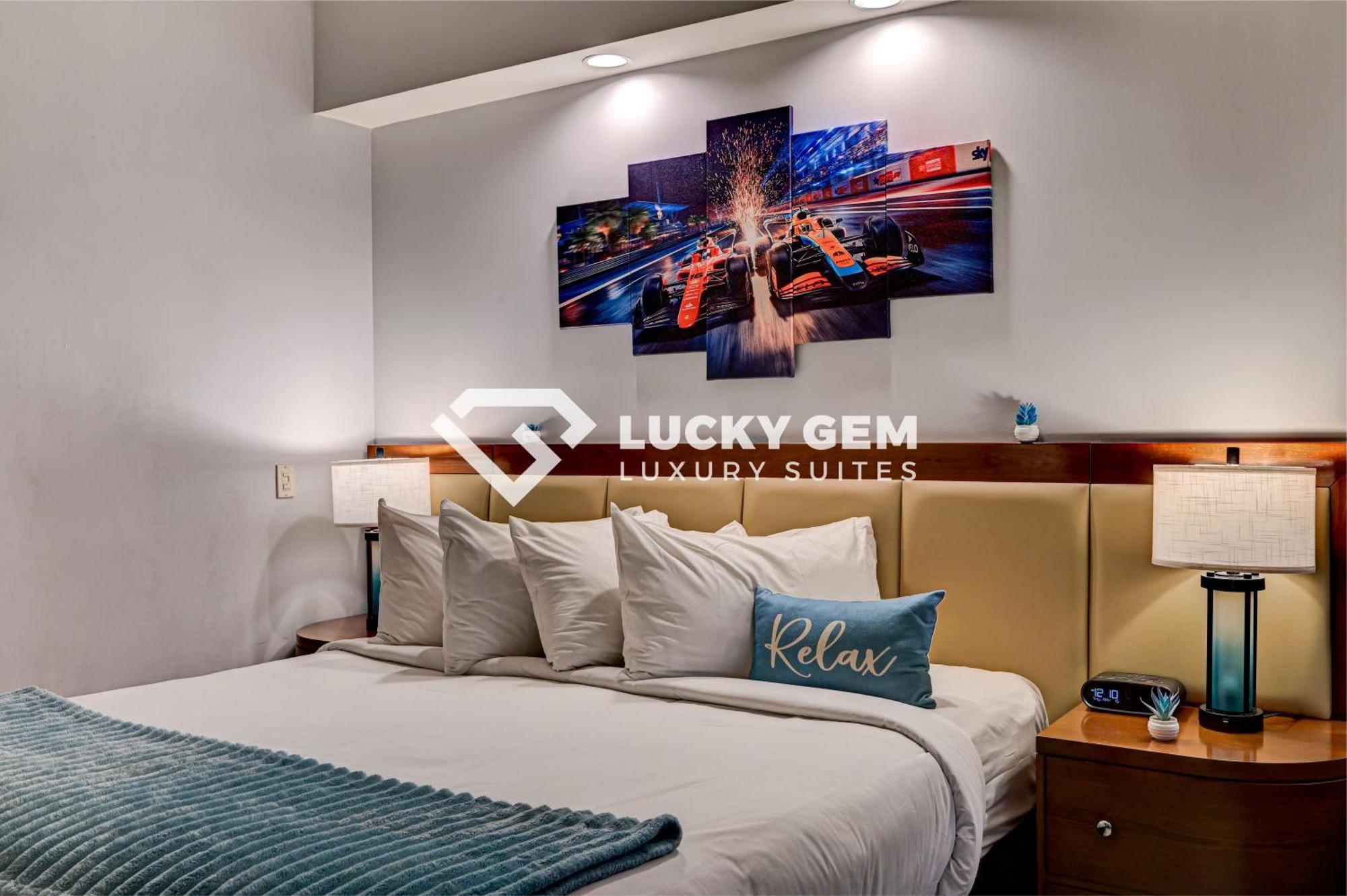 Lucky Gem Penthouse & Luxury Suites At Signature Resort, Balcony Strip View 3505 Las Vegas Exterior photo